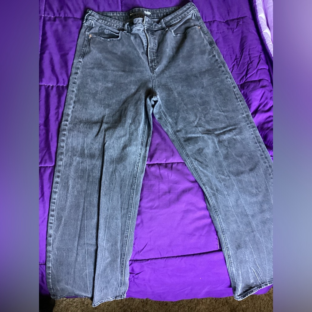 Black high waisted wide leg jeans